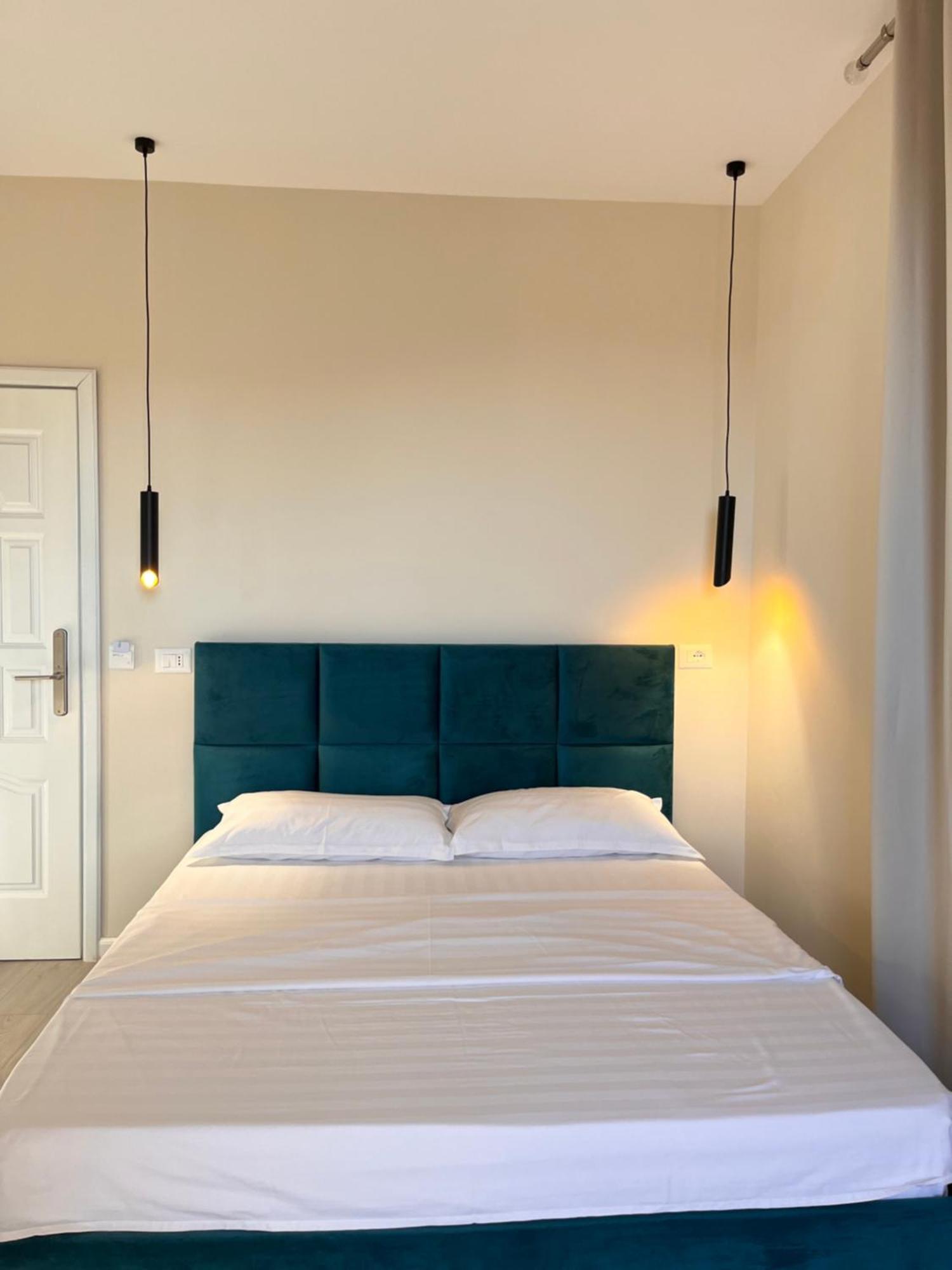Belix Hotel Apartments, Near The Beach Durrës Exteriör bild
