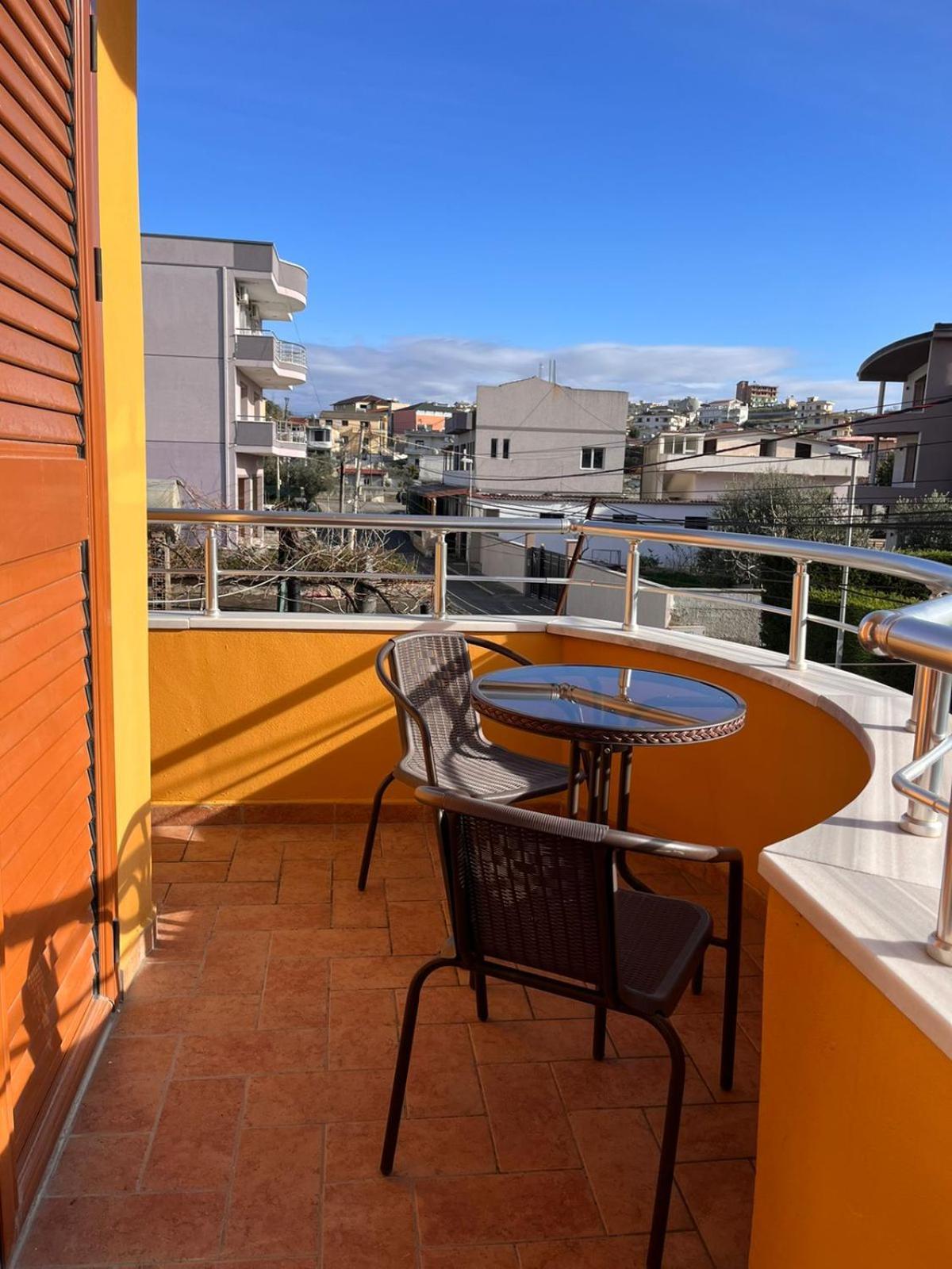 Belix Hotel Apartments, Near The Beach Durrës Exteriör bild