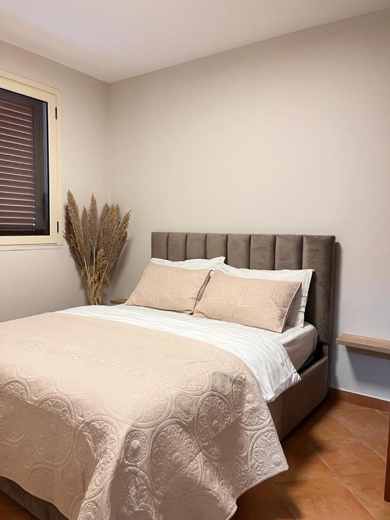Belix Hotel Apartments, Near The Beach Durrës Exteriör bild